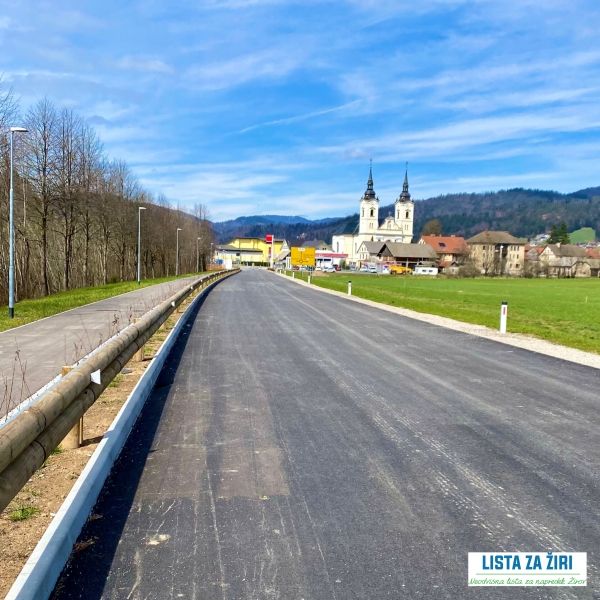 CESTE IN PLOČNIKI