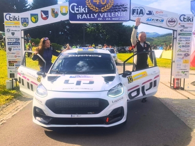 VRHUNSKI DOSEŽEK PRIMOŽA IN REBEKE